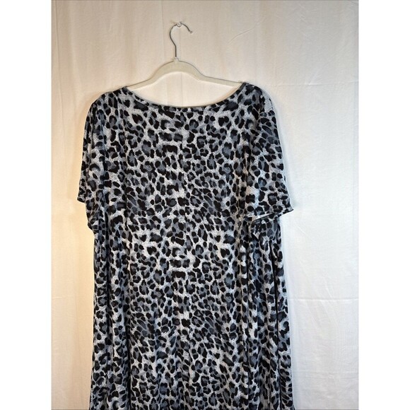 Jollie Lovin Animal Print Short Sleeve T Shirt Size 5X Preowned - Picture 8 of 10